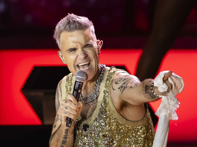 Robbie Williams jövő szeptemberben visszatér Budapestre