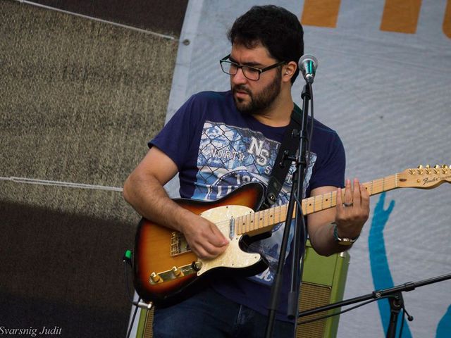 Pszichológiai versenyt nyert a Tücsökraj gitárosa
