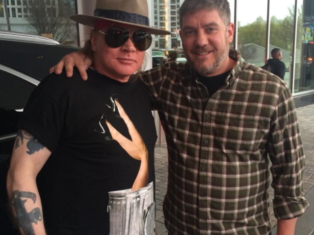 Axl Rose kigyúrja magát a turnéra