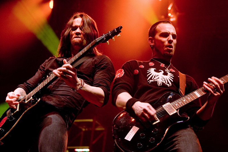 2. Mark Tremonti, Myles Kennedy (Alter Bridge)