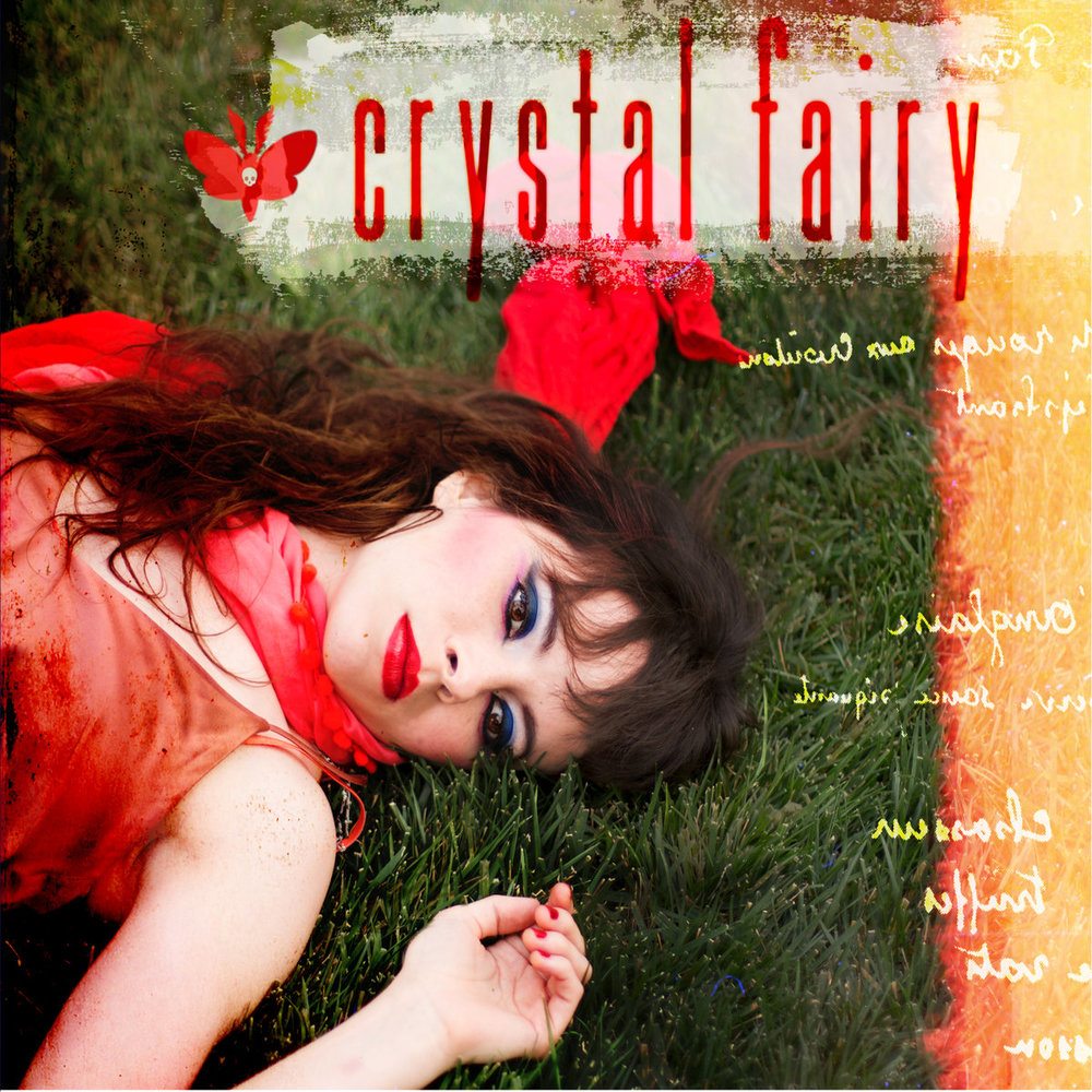 4. Crystal Fairy – „Crystal Fairy”<br />A Crystal Fairy debütáló lemeze február 24-én jelent meg, és a Teri Gender Bender énekesnővel, a melvinses Buzz Osborne-nal felálló szupercsapat zenéje friss fuvallatként hatva, mégis a 90-es évek punk-rock világát megidézve vett le minket a lábunkról. 