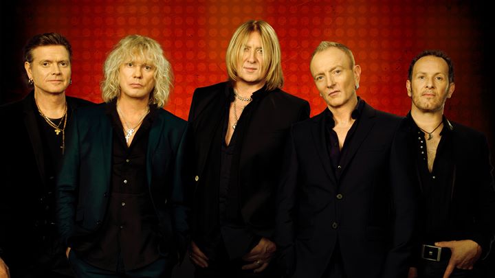 Def Leppard - Egy újabb régi motoros, a Def Leppard is lassan 40 éve kápráztatja el rajongóit, a zenekar a 80-as években élte fénykorát, a Hysteria albumuk vezette a brit és az amerikai albumlistát. A lemezből mára több mint 20 millió példány kelt el.