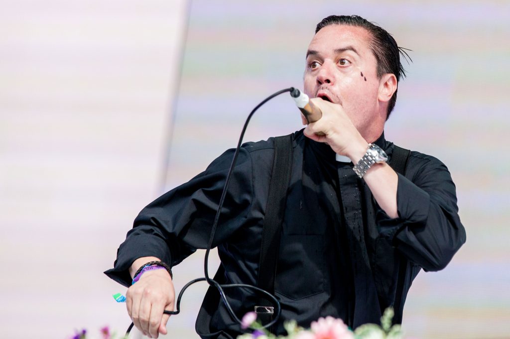 Mike Patton<br />Mike Patton milliónyi projektje mellé miért ne férhetne el egy következő kihívás? Érdekes kísérlet lenne, és vele elkészülhetne minden idők legsötétebb, legütősebb Linkin Park lemeze.