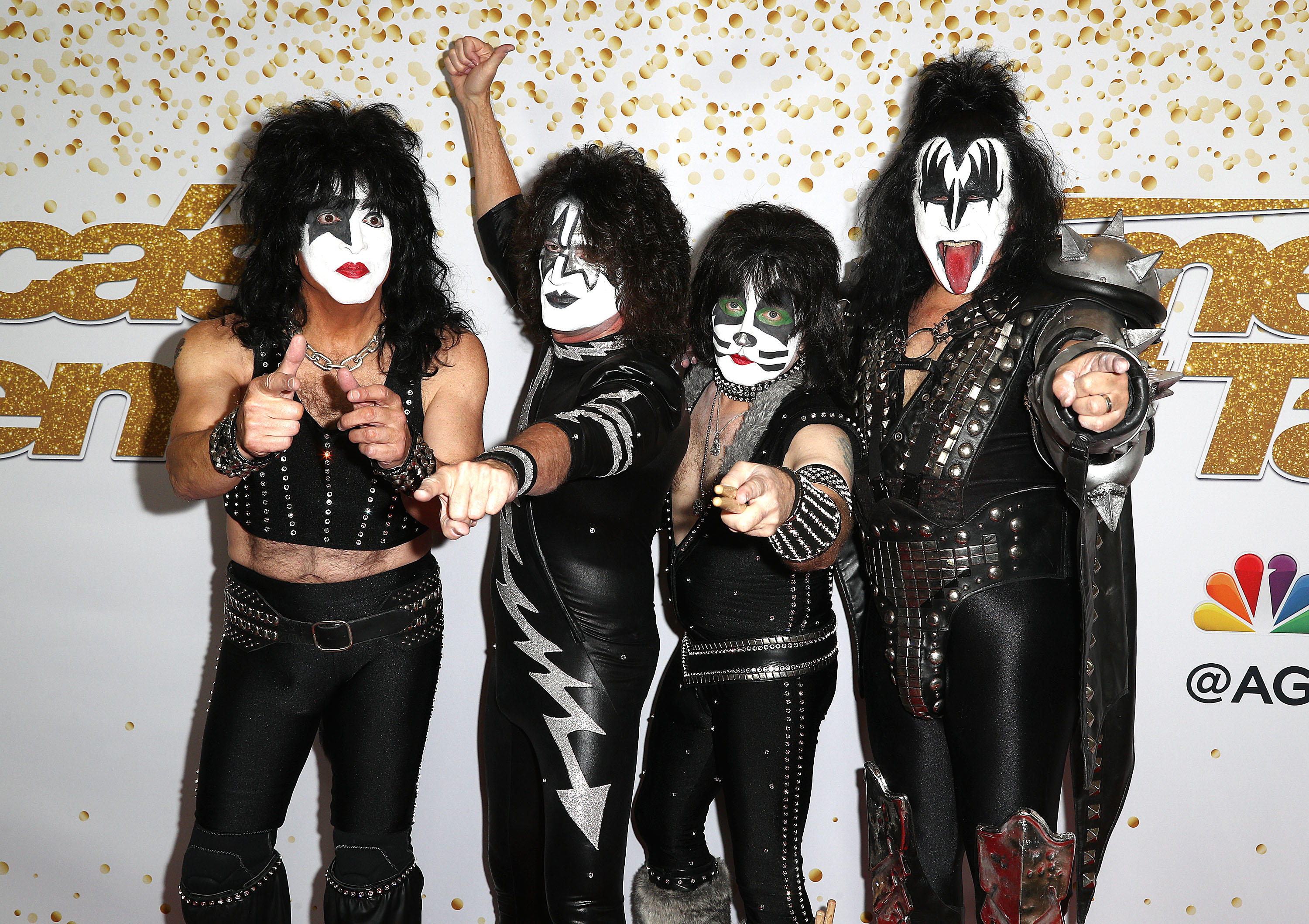 kiss_band.jpg