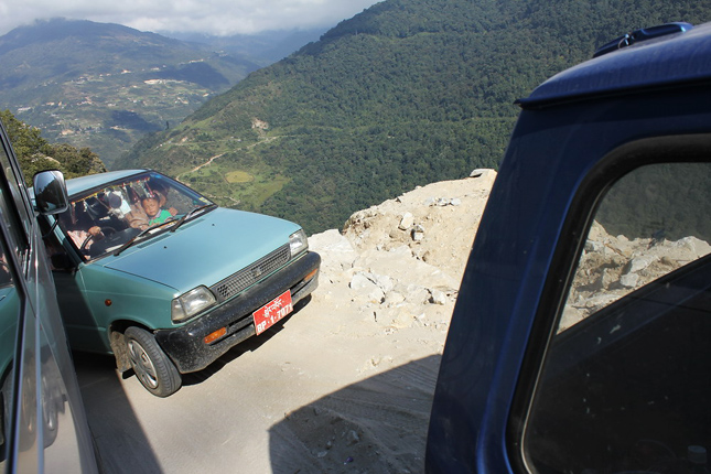 20121220-bhutan-az-uthalozat-meg-meglehetosen-fejletlen.jpg