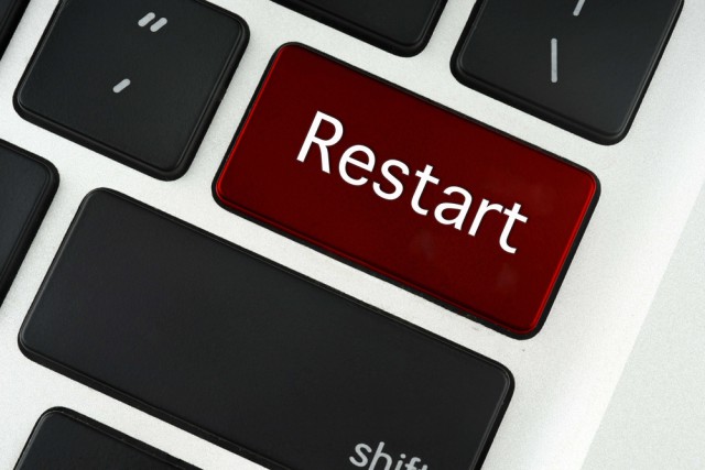 restart-button-keyboard-key-e1479117780695.jpg