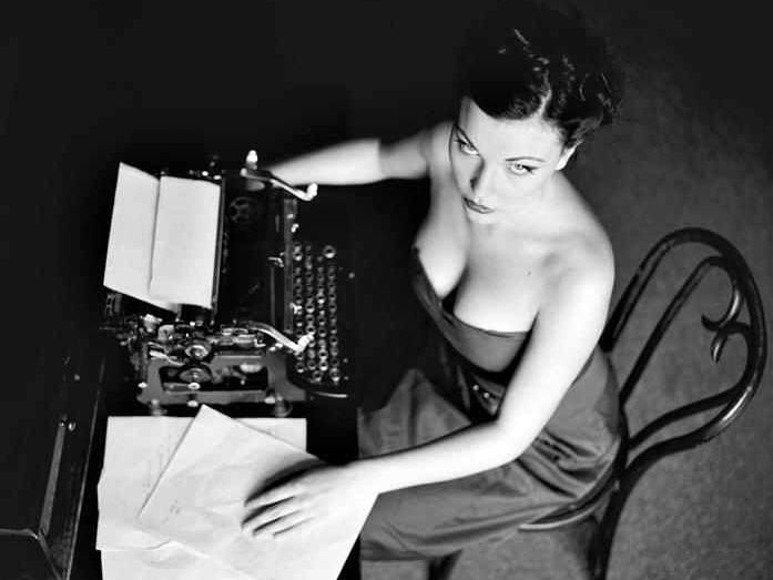 woman-typewriter1.jpg