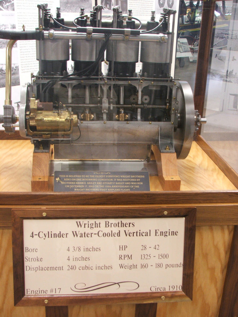 800px-wright_brothers_engine_17.jpg