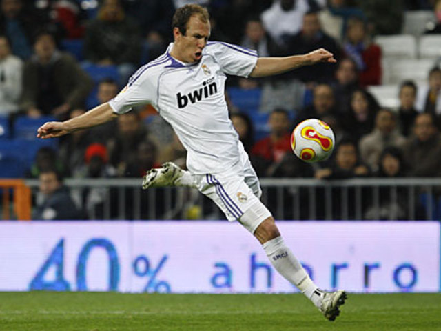 Guti-show és Robben első gólja a spanyol ligában