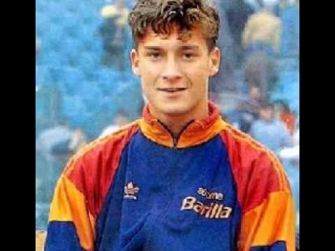 totti_1993_as_roma_1.jpg