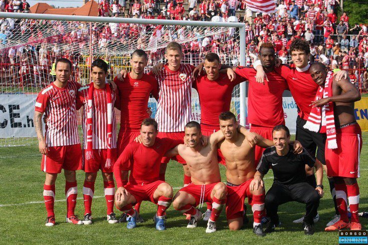 Az utolsó fotók Rakaczki Bencéről a futballpályán.