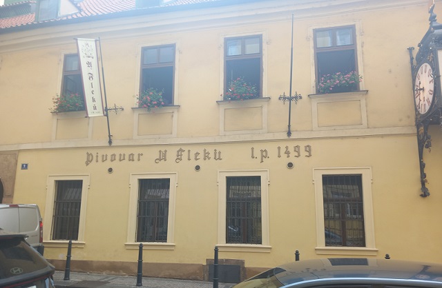 praga_u_fleku2.jpg