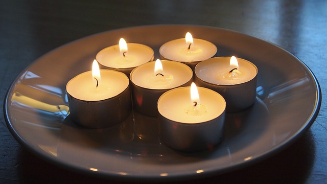 candle-light-813005_640.jpg