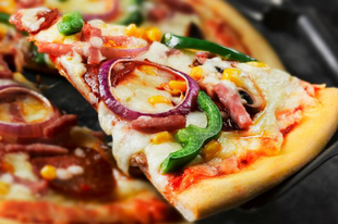 NagyMarós pizza evőverseny a Nagymarosi Csípős Fesztiválon