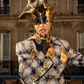 Cardi B elképesztő szettjei a párizsi divathéten