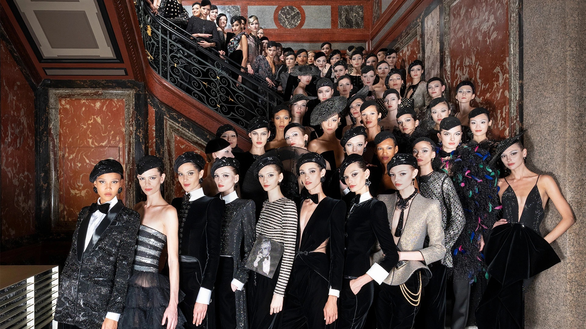 1000_giorgio_armani_prive.jpg