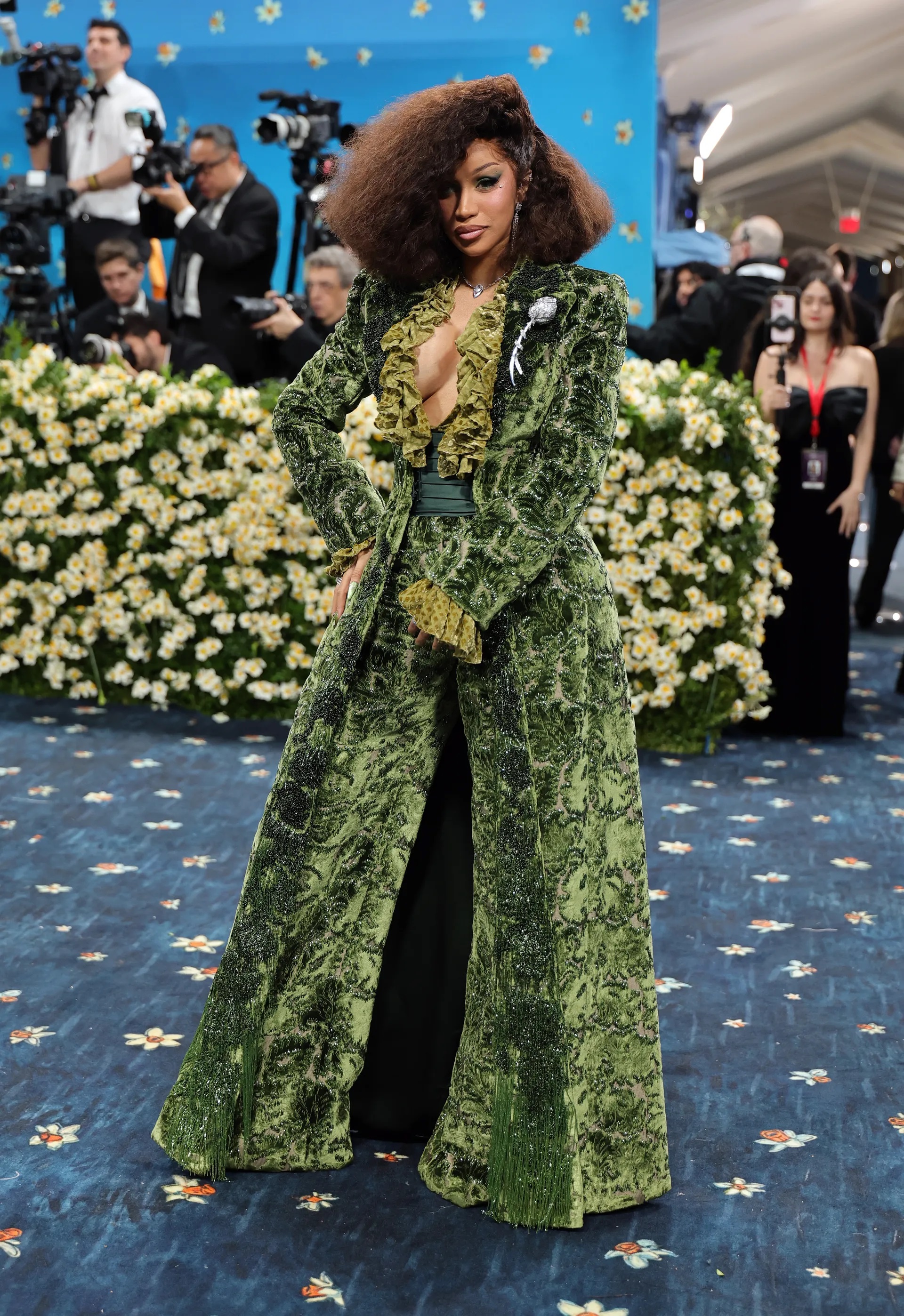 cardi_b_2.jpg