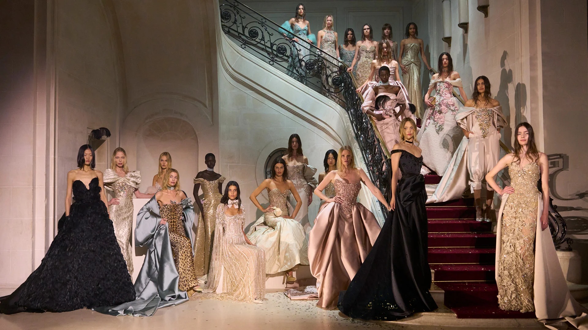 es_hc_aw25-26_top-banner.jpg