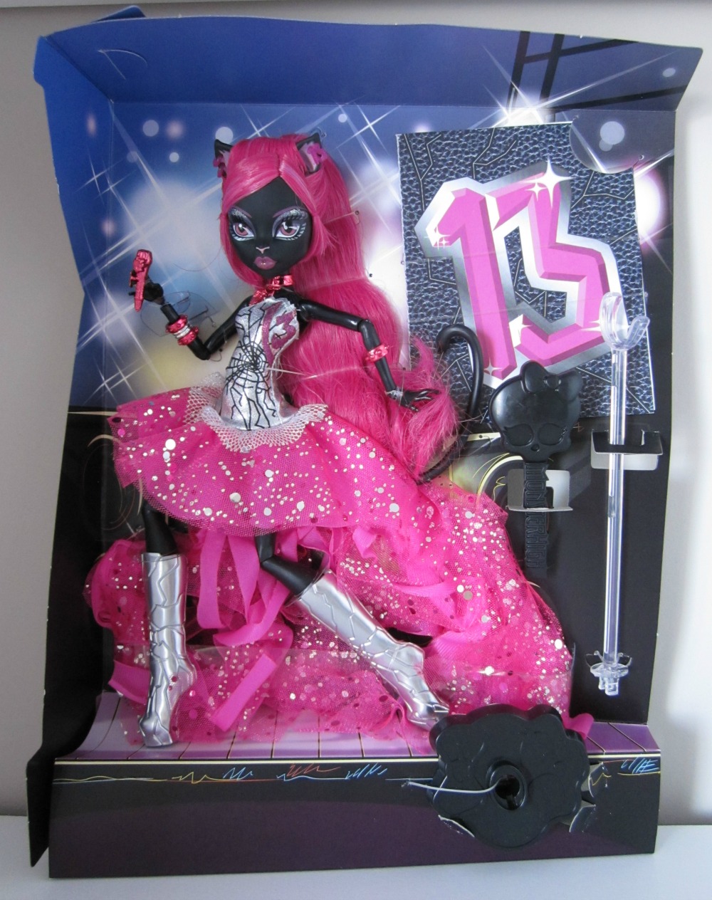 catty-006.jpg