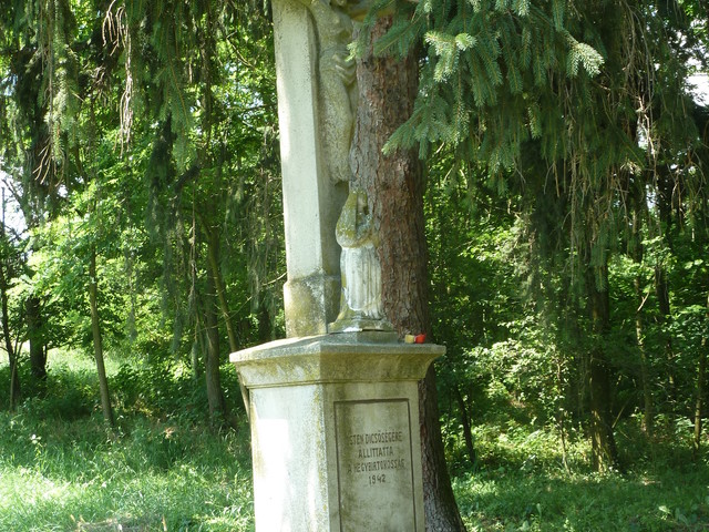 MALOM KERESZT 1942.