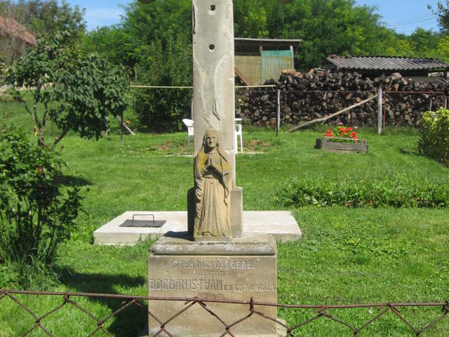 BOGDÁN KERESZT 1945.