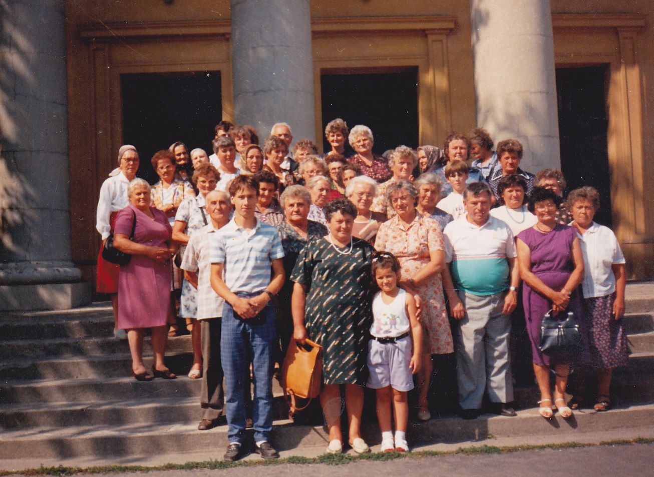 1993_jul_9_mariaremete_lu_bics_atyaval.jpg
