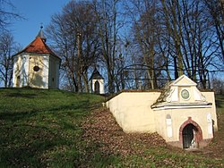 250px-segesd_szentkut_es_kapolna.jpg