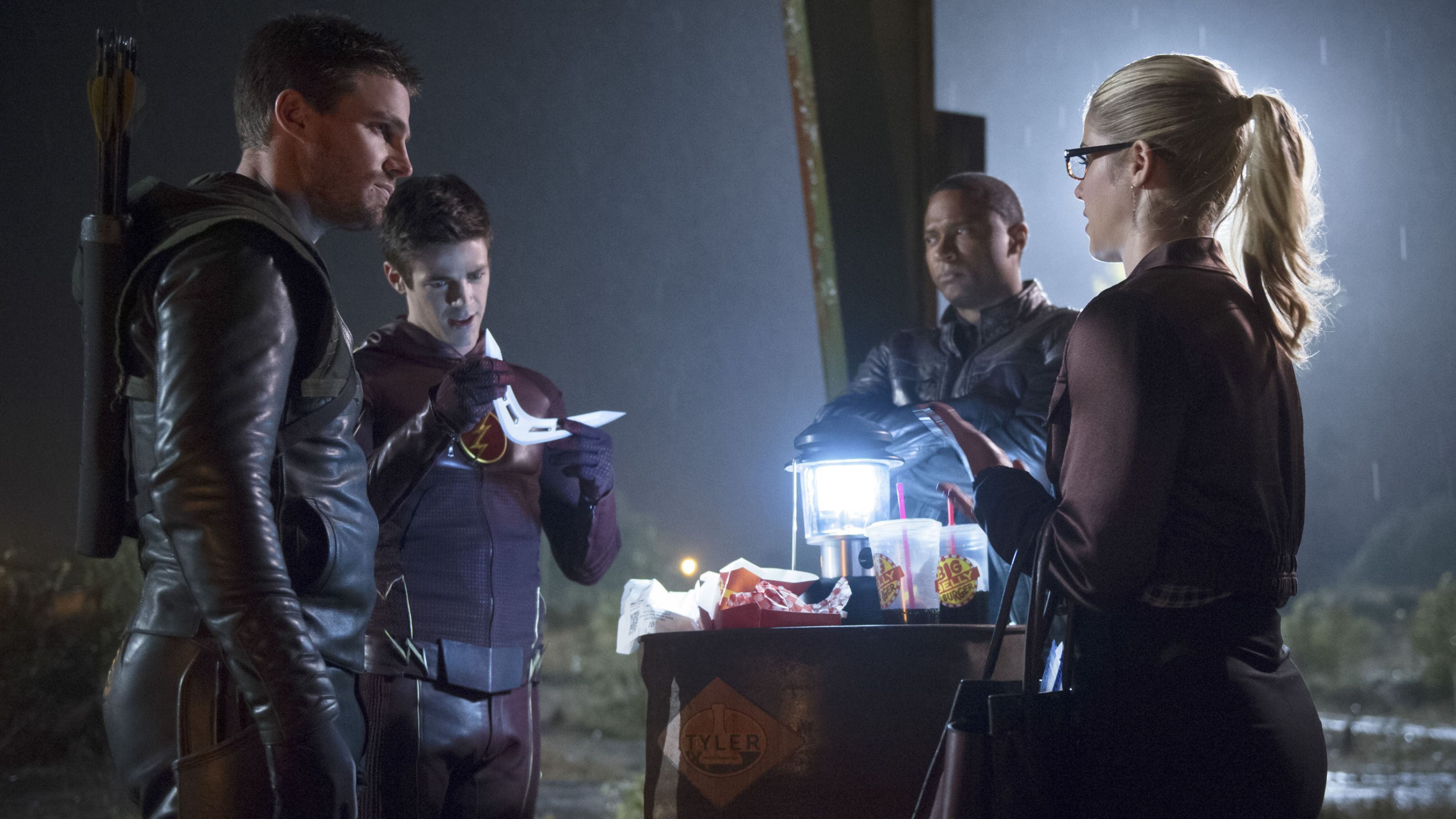 flash-and-arrow.JPG