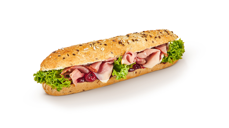 Bicsár Attila, a Sauska 48 séfje állította össze az egyik magyarországi töltőállomás gourmet szendvicseit