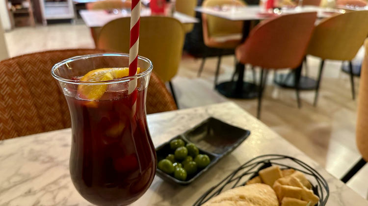 Ízek, ritmusok és a duende: amikor a flamenco vacsorára hív