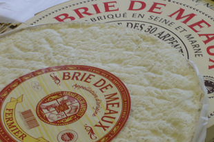 15. Brie de Meaux - a sajtok királya