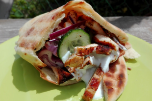 Grillezzünk a szabadban: gyros házi fűszerkeverékkel