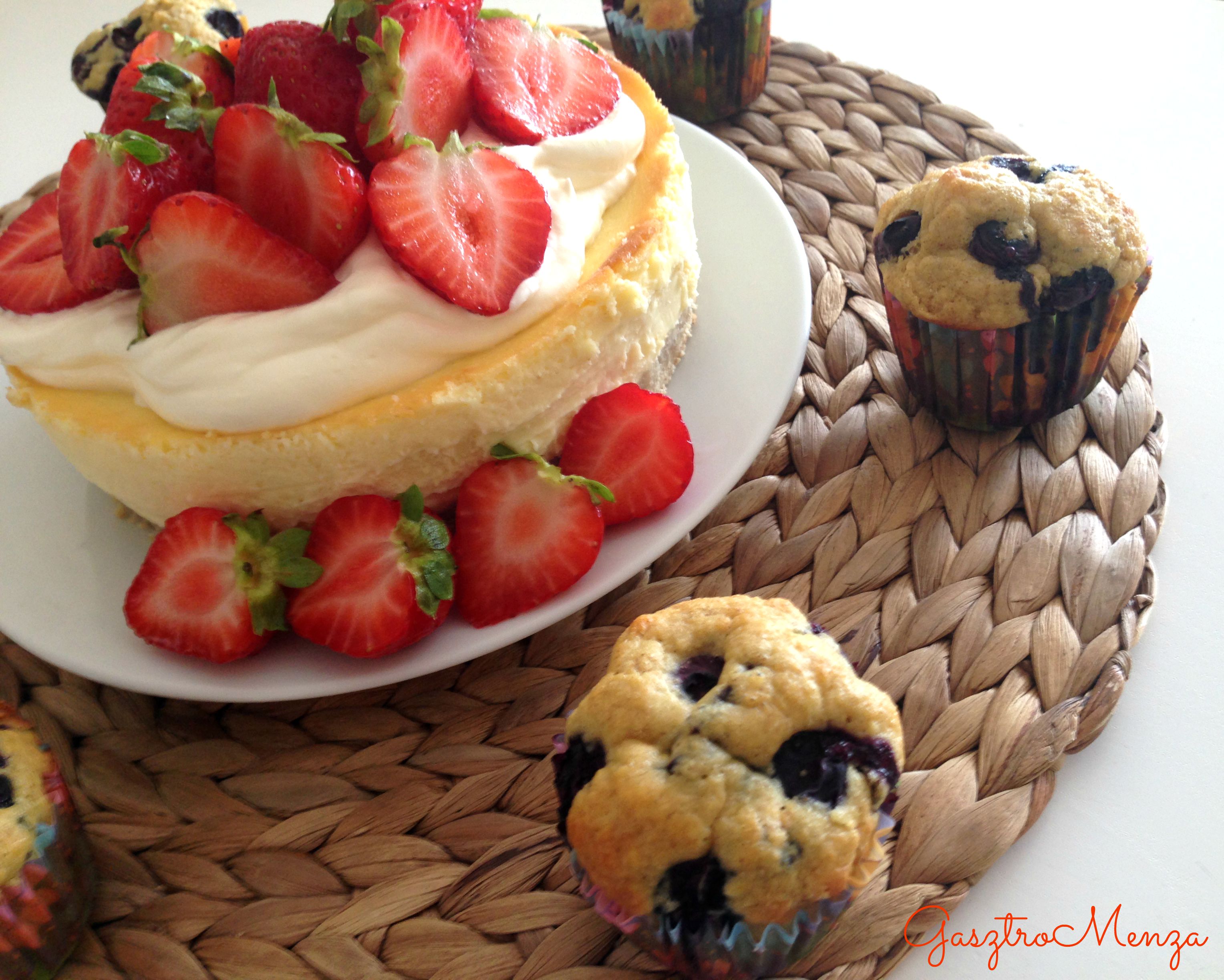 Egy tökéletes sütidélután hozzávalói: New York cheesecake áfonyás zabmuffinokkal