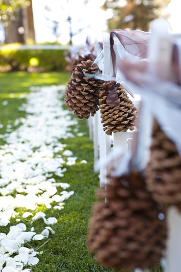 https://www.elegantweddinginvites.com/top-20-winter-wedding-ideas-with-pines-l/