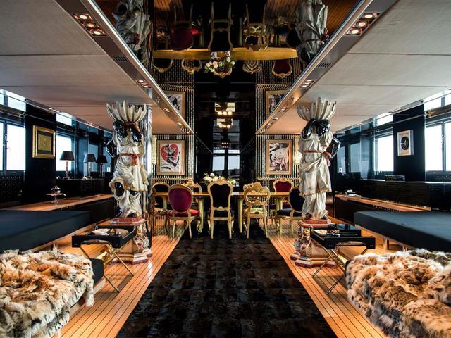 Eladó Dolce és Gabbana luxusjachtja