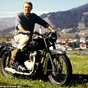 Elárverezték Steve McQueen legendás motorjait