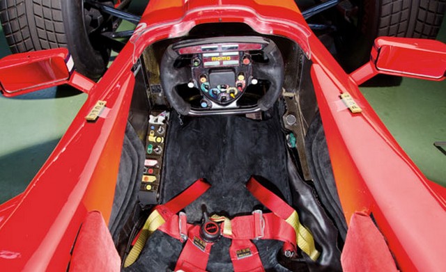 Ferrari F300 2.jpg