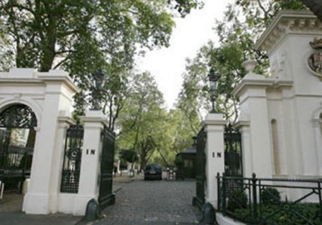 Kensington Palace Gardens.jpg