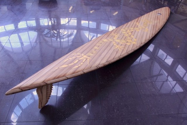 Roy Stuart longboard cím.jpg