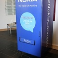 A Nokia Foursquare-vezérelt ajándékgépe