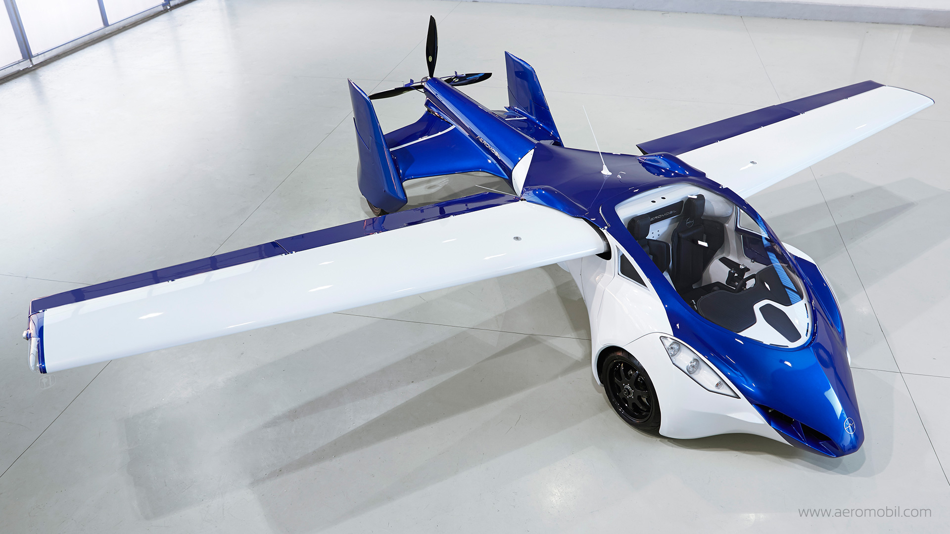 aeromobil_1.jpg