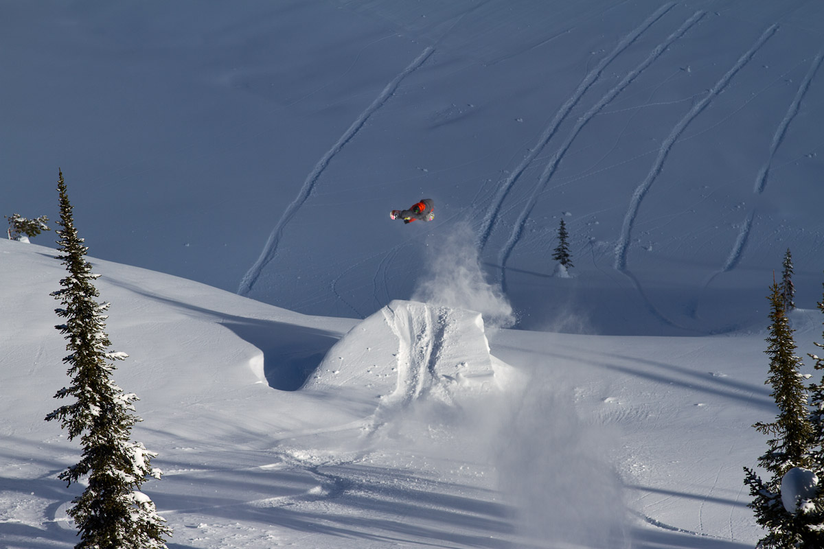 Â©Ben_Gavelda_TransWorld_SNOWboarding_Ultra_Natural_2013-7.jpg