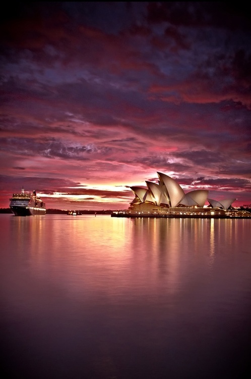 Beautiful Sunset Sydney, Australia.jpg