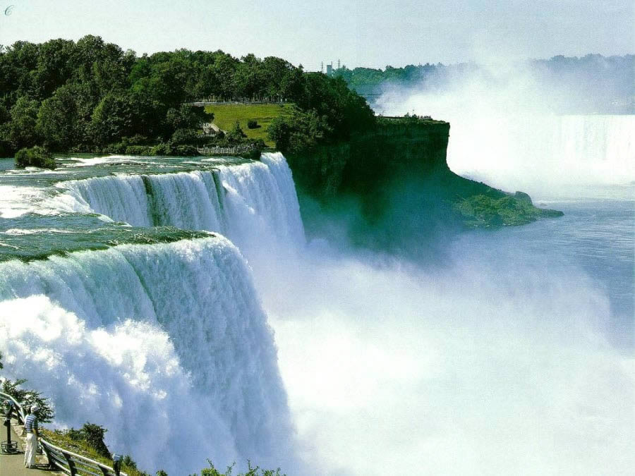 Niagara Falls NY.jpg