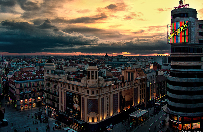 madrid_at_sunset_by_comefosse-d3a62te.jpg