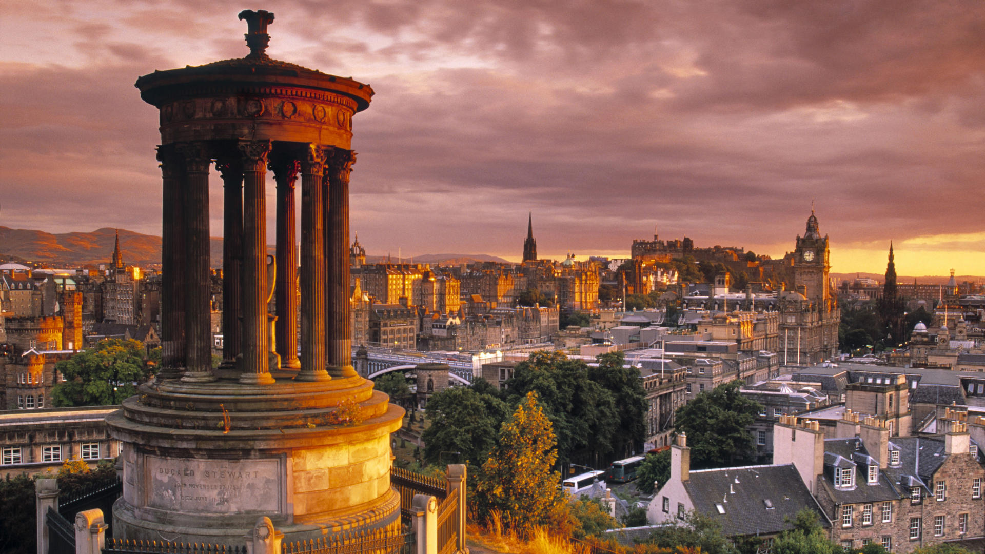 stewart-monument-calton-hill-edinburgh-scotland-wallpaper-9924-hd-wallpapers.jpg