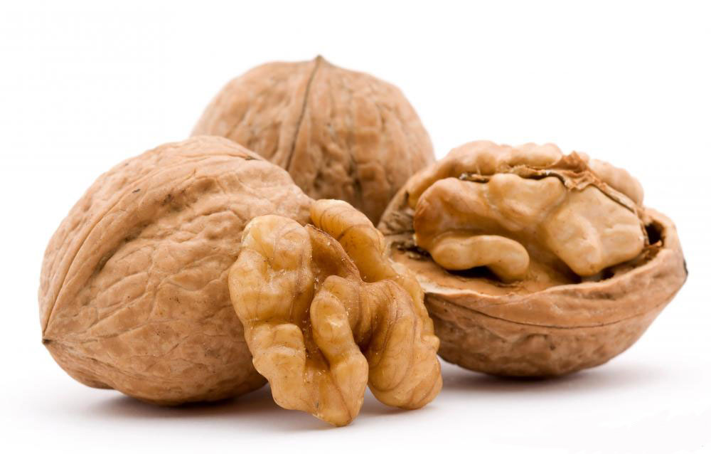 walnuts-and-shells.jpg