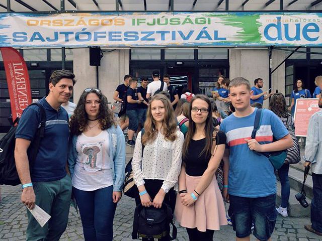 AJRG Media Team a 25. Országos Ifjúsági Sajtófesztiválon #gimiblog #ajrg #budapest #tesla #due