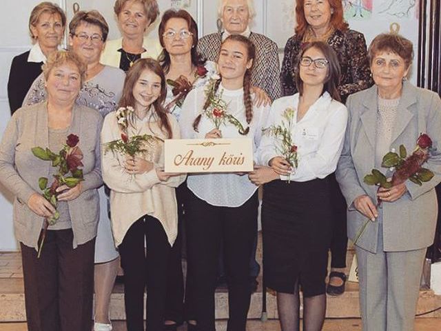 Az országos Arany János Emlékverseny győztes csapata, az "Arany kőris" és mentoraik #ajrg #gimiblog #arany200 #elsők