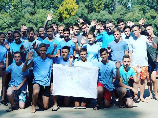 Kécskei Pallérozó: 9.d kékek #ajrg #gimiblog #tiszapart